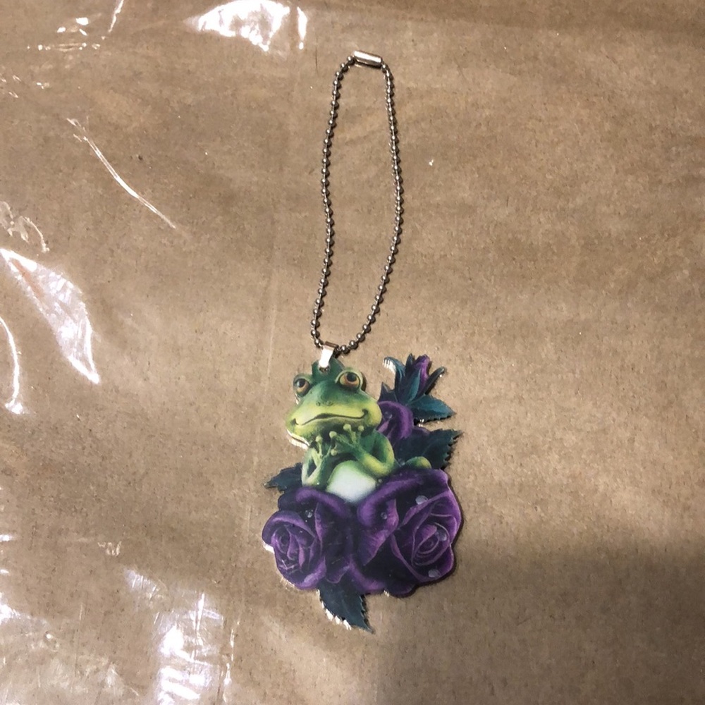Frog on a Rose Car Accessory/Pendant - Picture 2 of 3